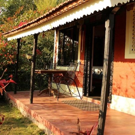 Castle Hotel Pokhara Extérieur photo
